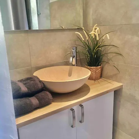 Vakantiehuis Pied Village - Dans Recente - Parking Gratuit *