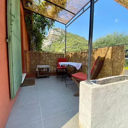 Semesterbostad Pied Village - Dans - Parking Gratuit